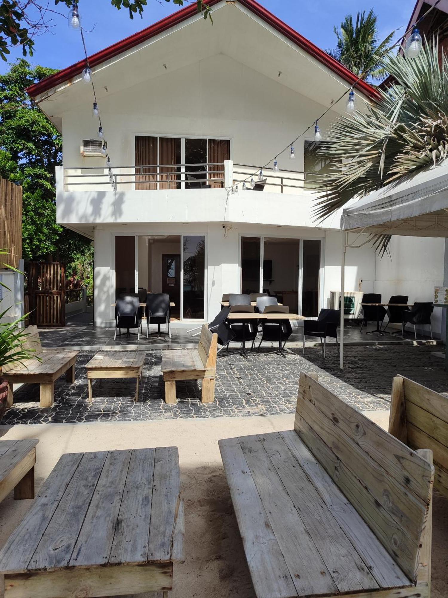 Castle Rock Boracay Aparthotel Yapak Kültér fotó